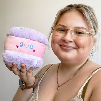 party snacker pastel smore user photo